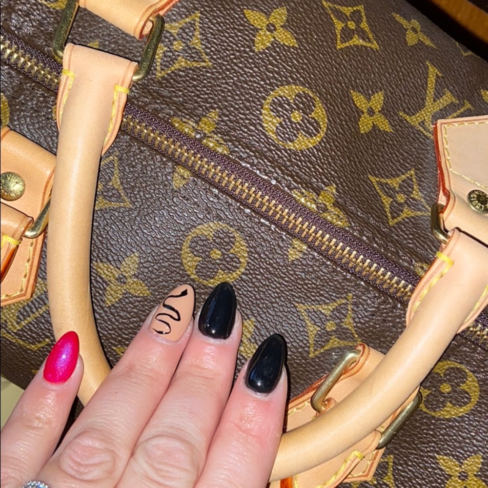 Louis Vuitton speedy 30 🌟sold out in stores🌟 - Picture 11 of 16